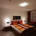 Sojat Alojamento de Acomodação e Pequeno-almoço 3*