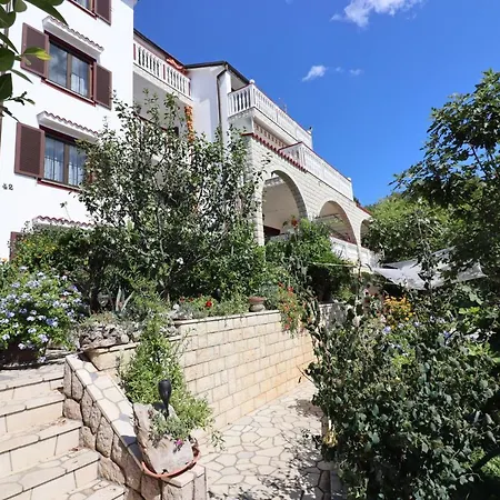 Sojat Nocleg ze śniadaniem 3*