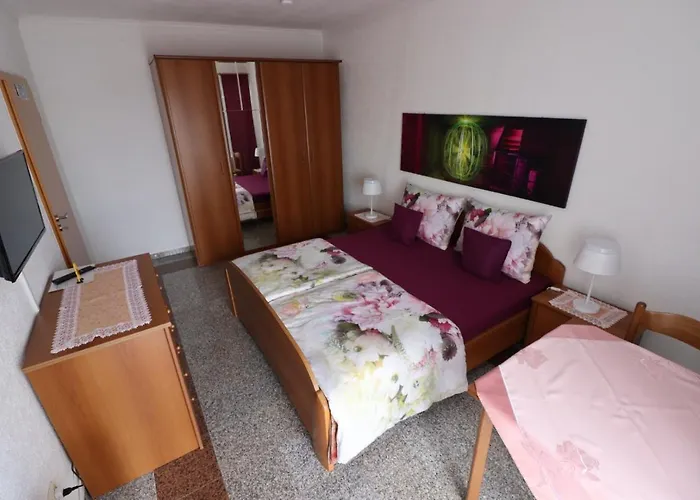 Alojamento de Acomodação e Pequeno-almoço Sojat 3*