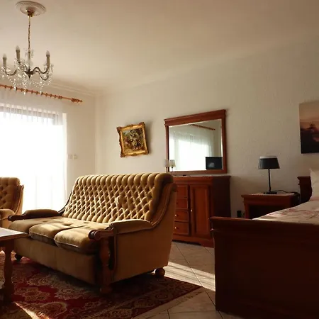 Sojat Bed & Breakfast